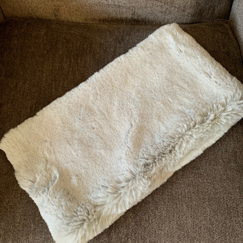 Infinity Scarf - Picture 2 of 4